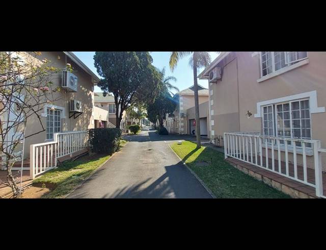 3 BEDROOM APARTMENT FOR SALE IN SCOTTSVILLE